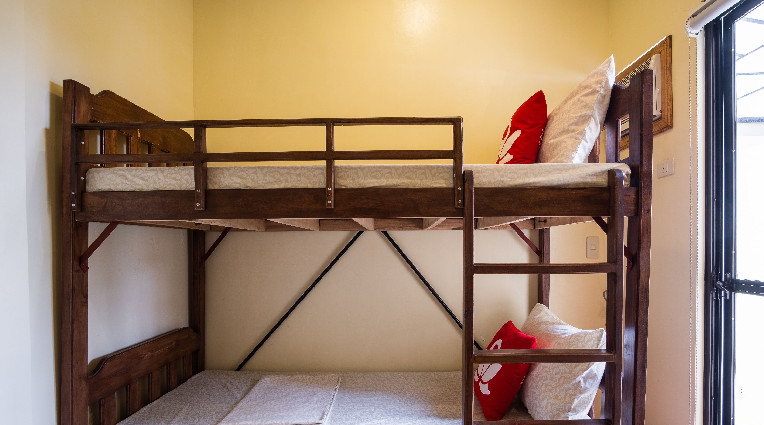 Ver Amare Place by Zen Rooms