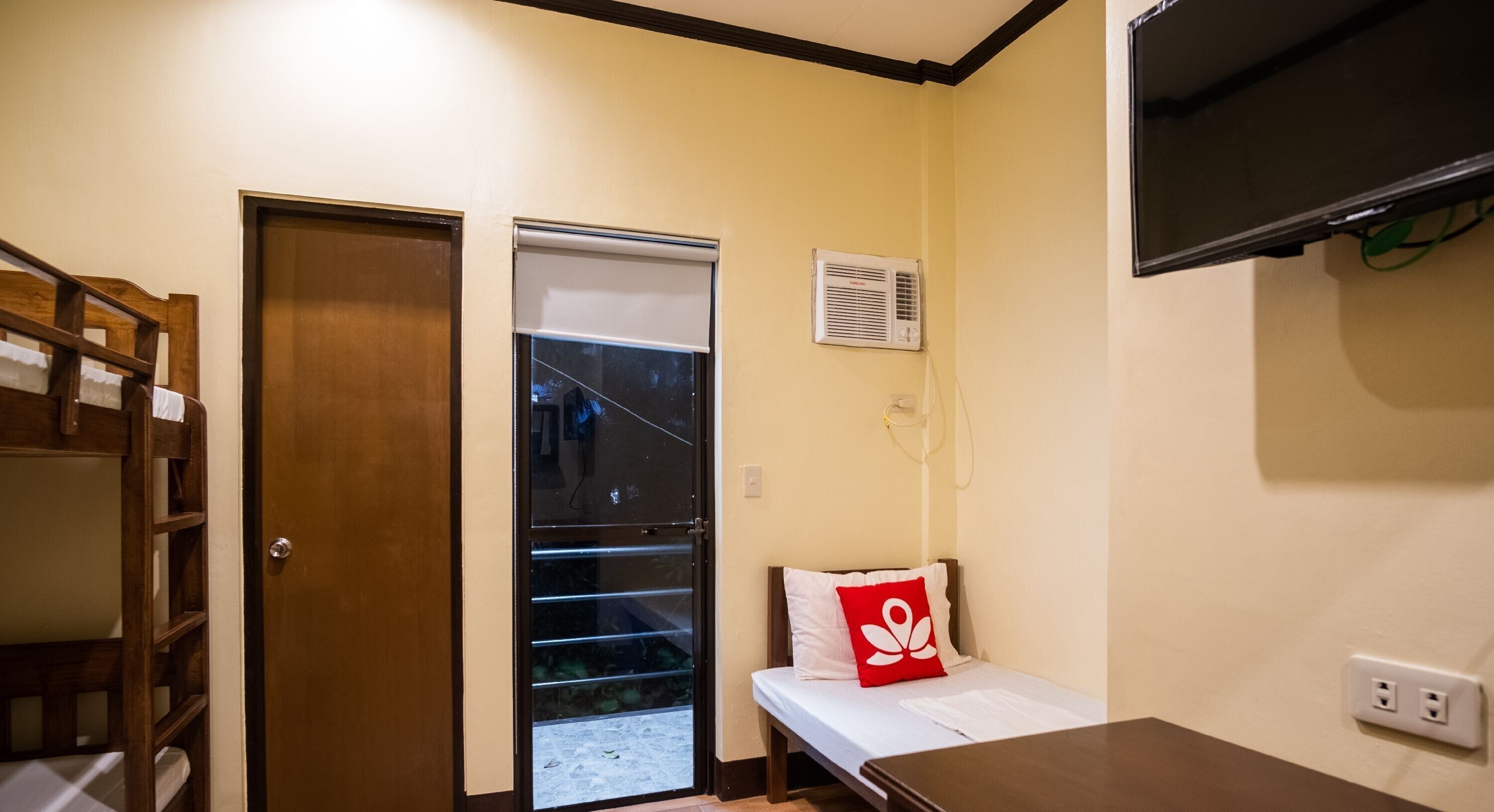 Ver Amare Place by Zen Rooms