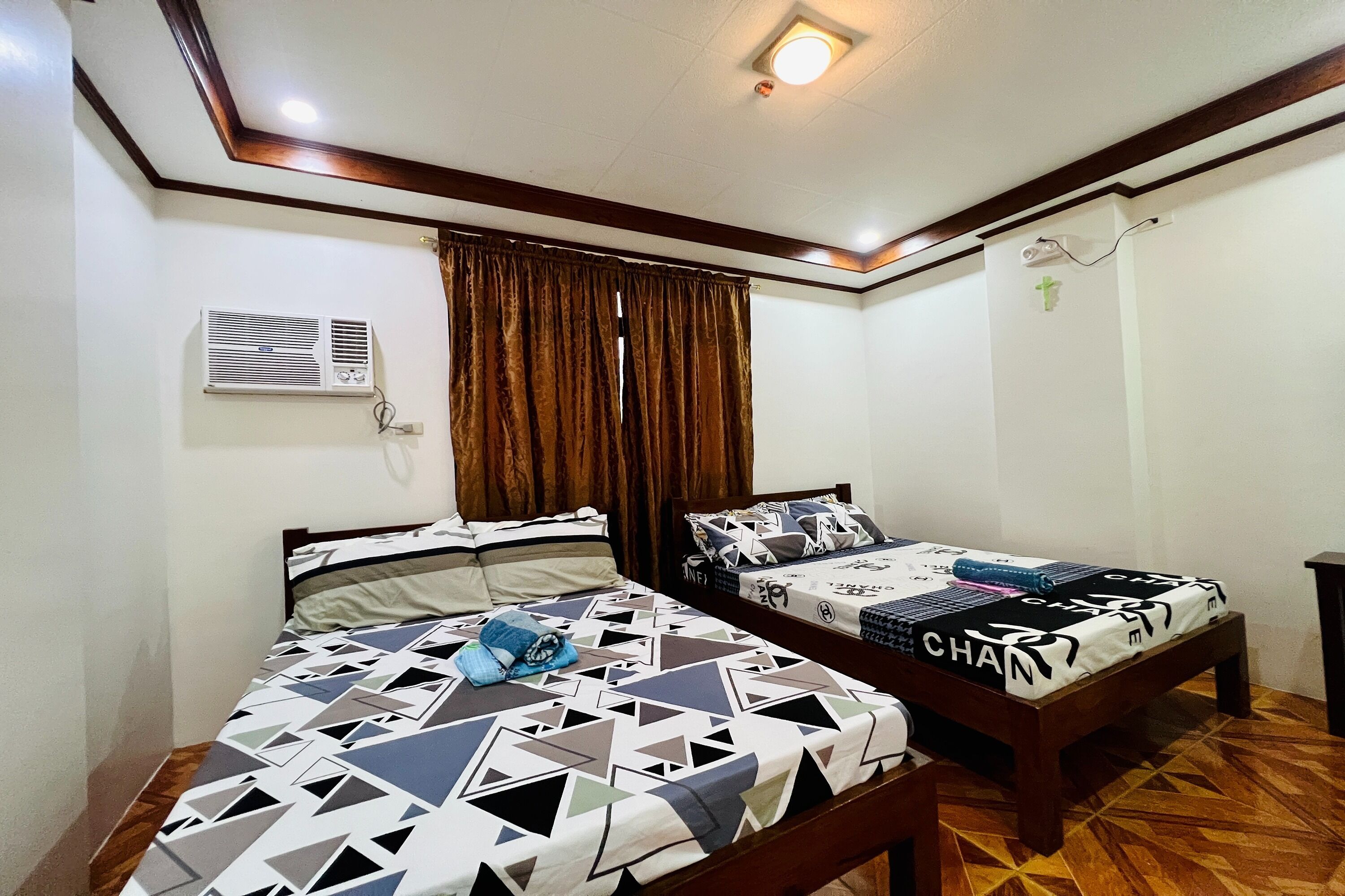 Mc's L Transient House