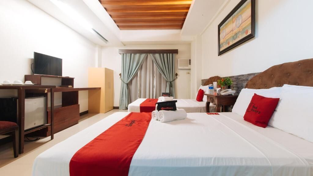 Mel Sols Inn And Resort by RedDoorz