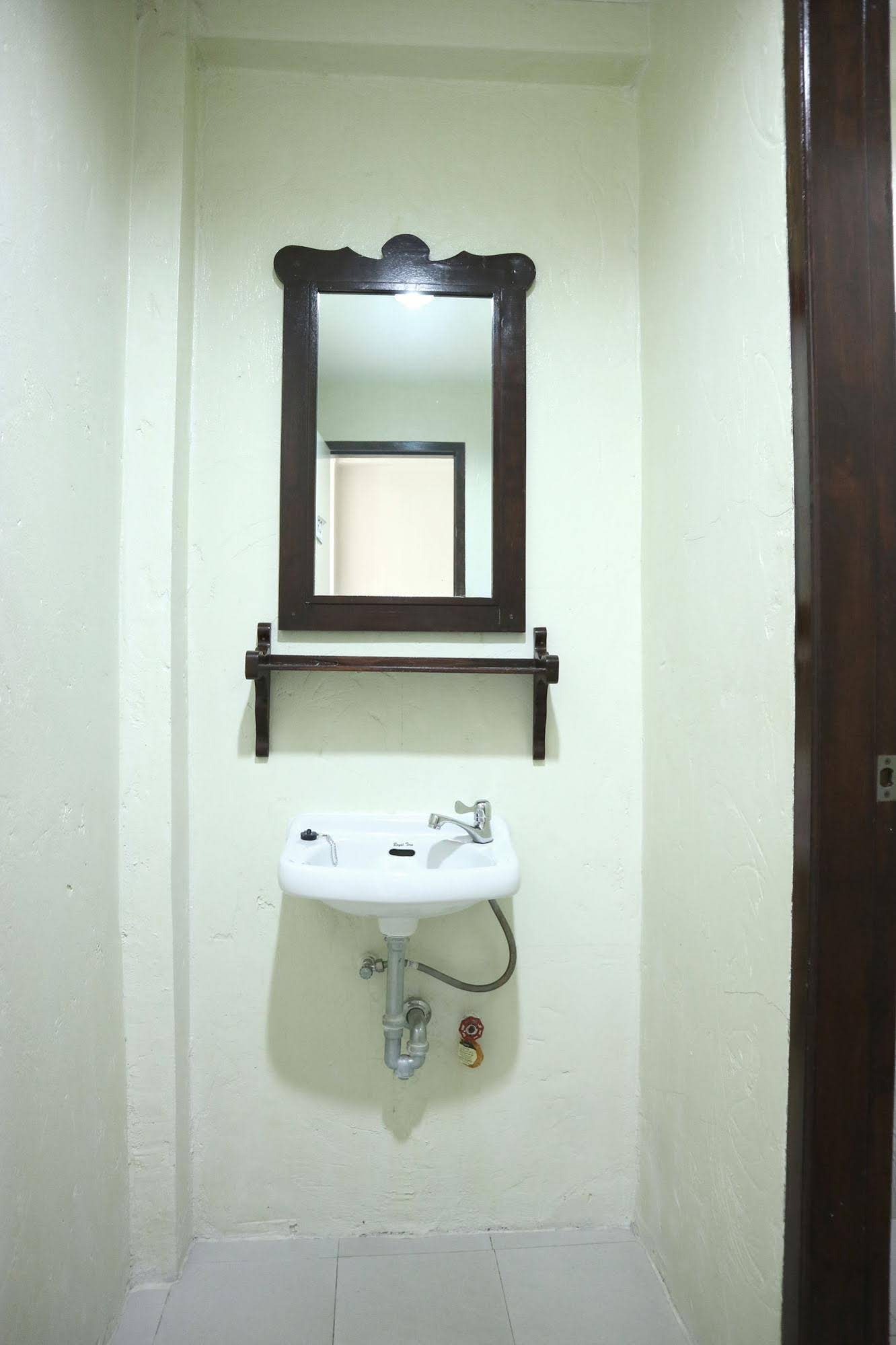 Metro Vigan Inn