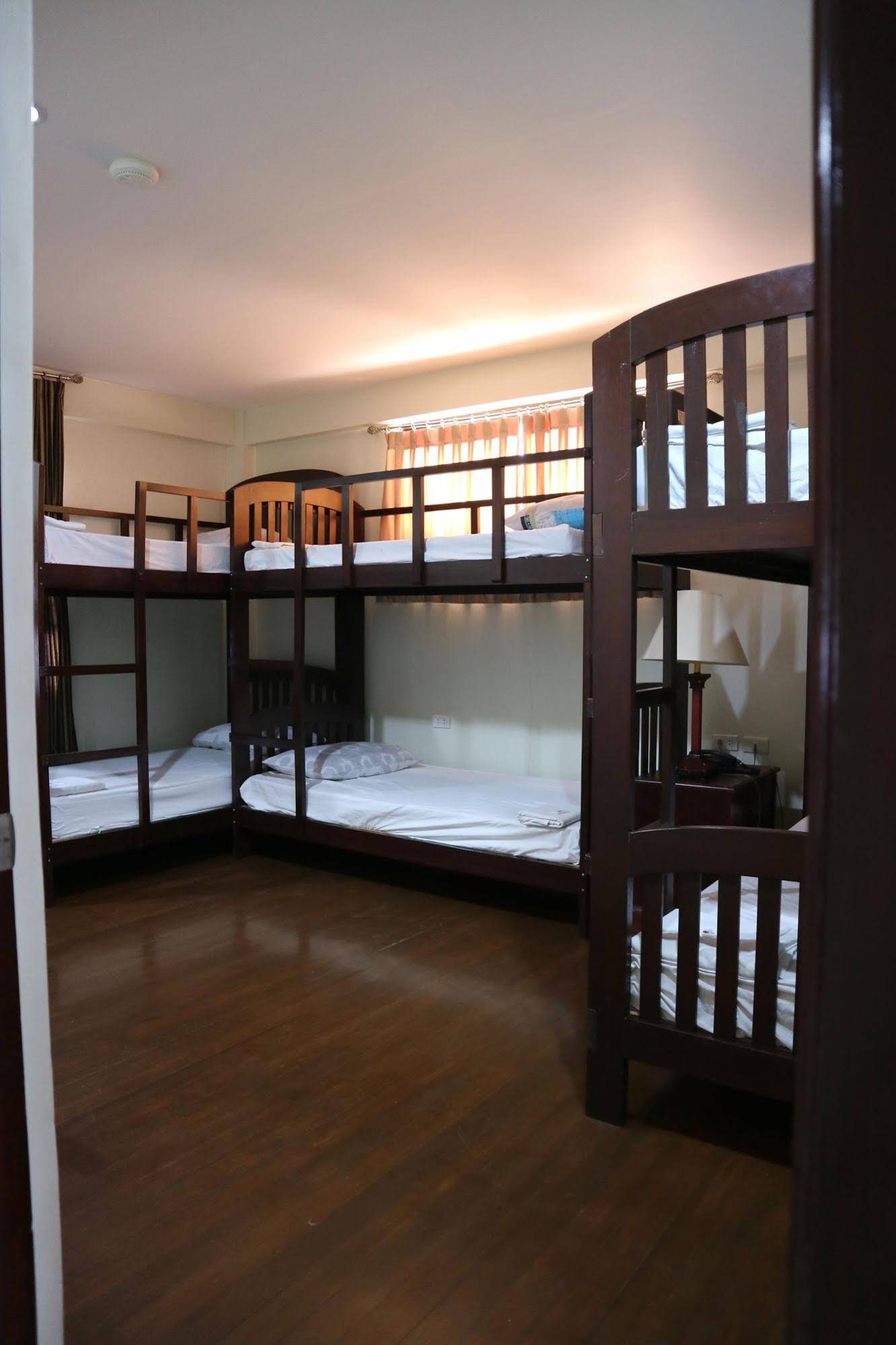 Metro Vigan Inn