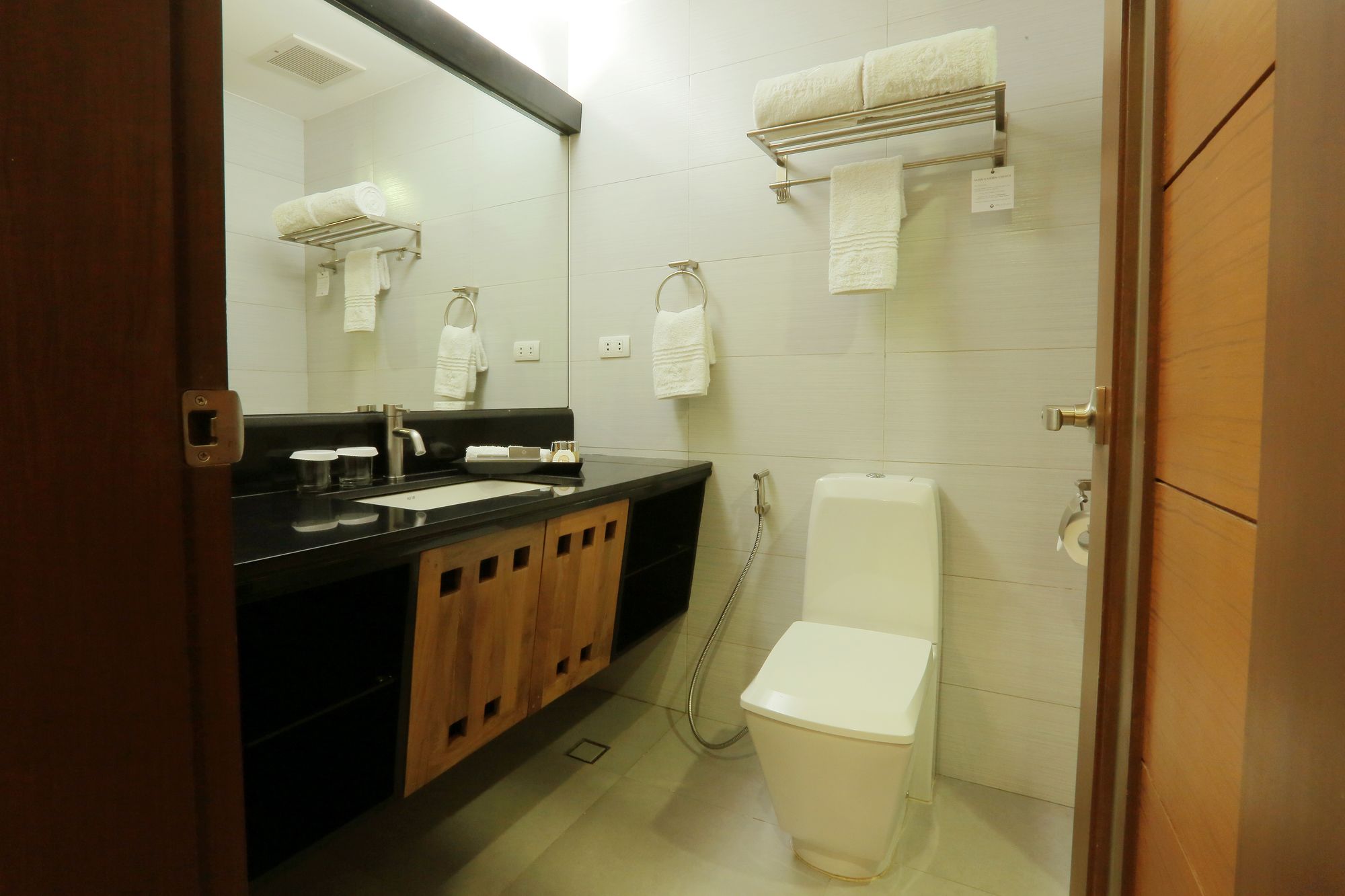 One Vittoria Hotel