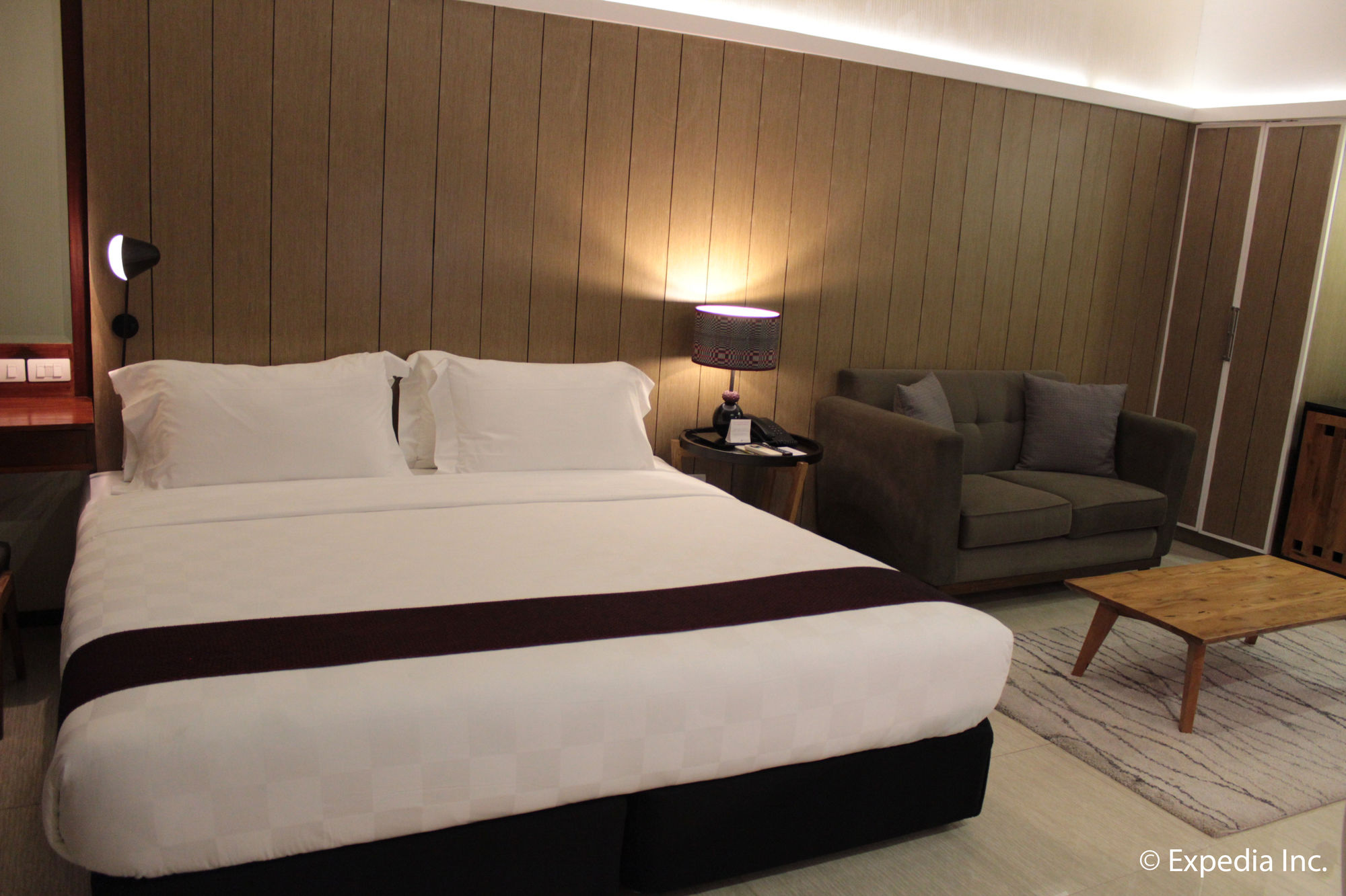 One Vittoria Hotel