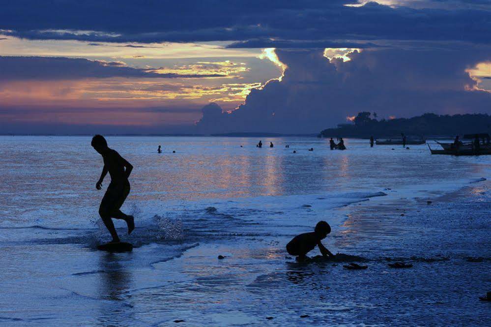 Sunday Flower Beach Hotel & Resort