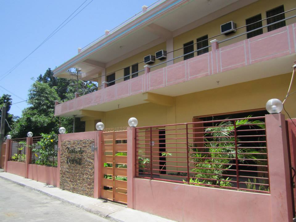 Nathaniel's Lodge