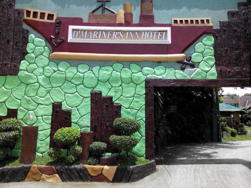 D'Mariners Hotel