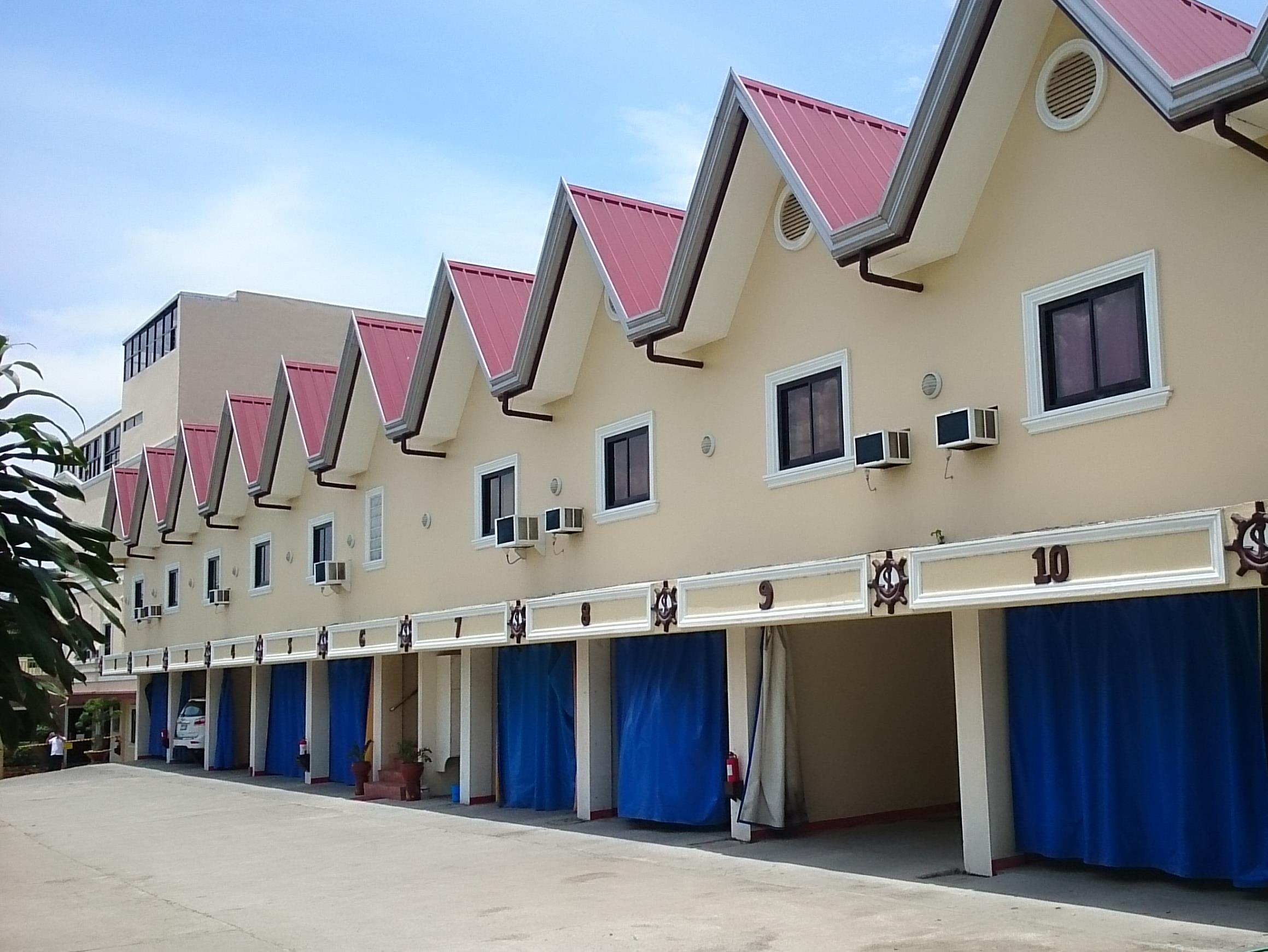 D'Mariners Hotel