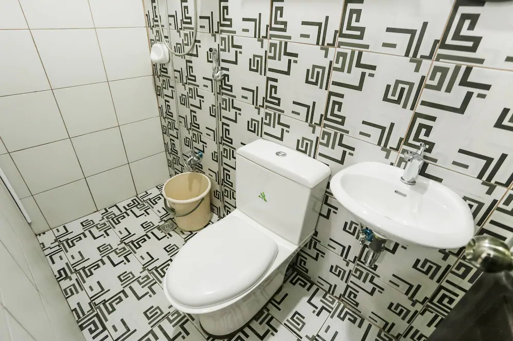 Jill's Residences by OYO Rooms
