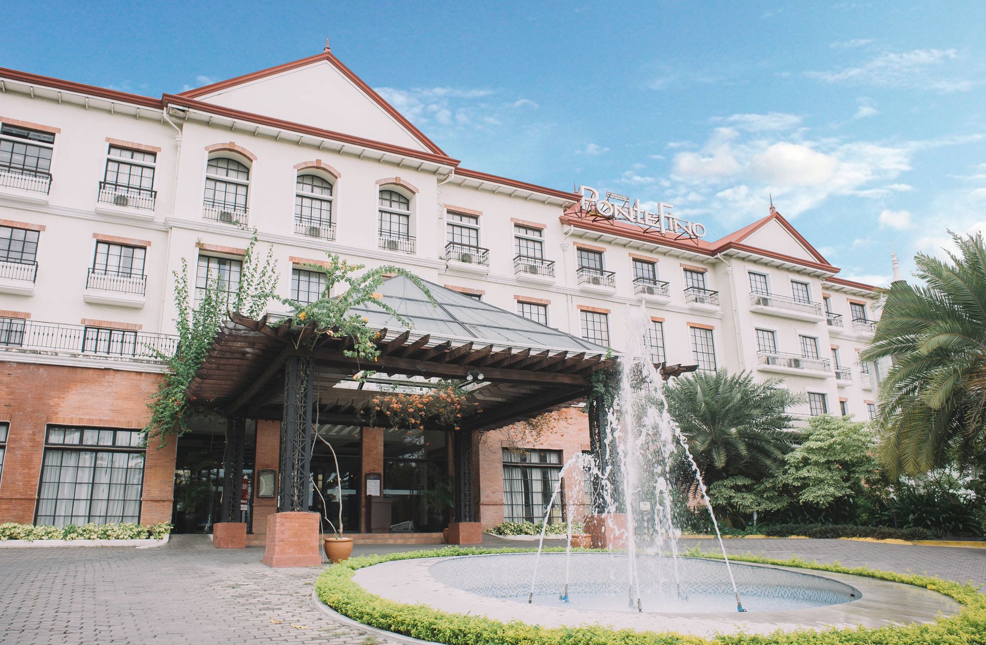 Pontefino Hotels