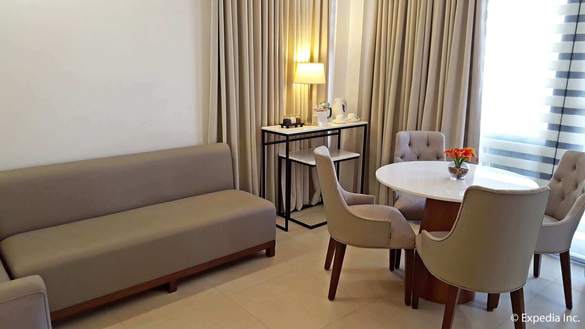 Pontefino Hotels