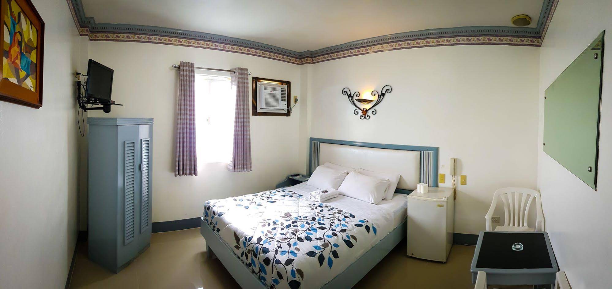 SM Travelodge Hotel & Restaurant