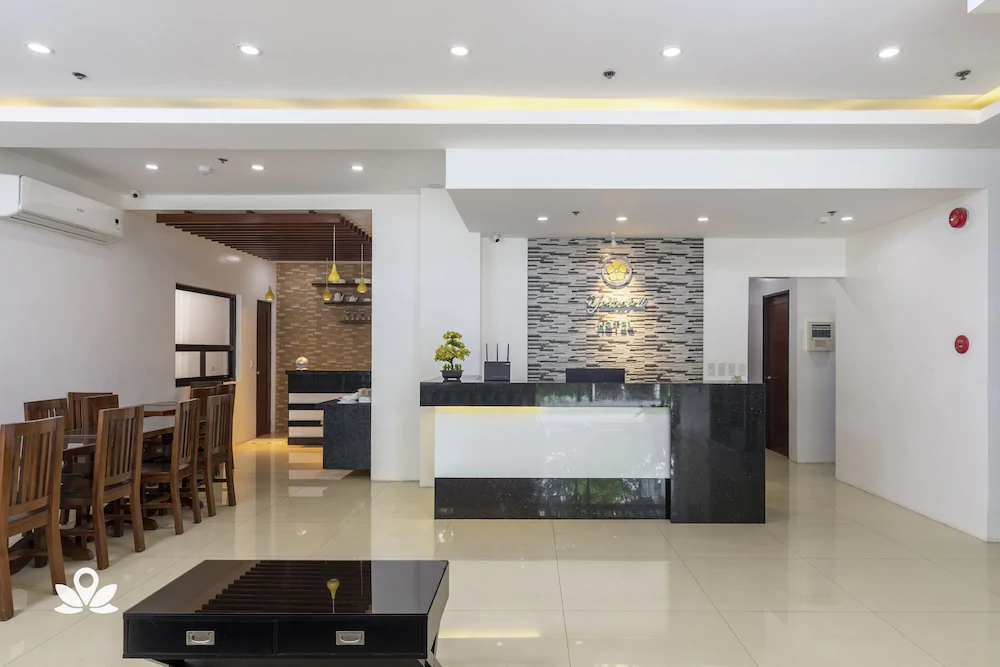 Yellowbell Resort and Hotel