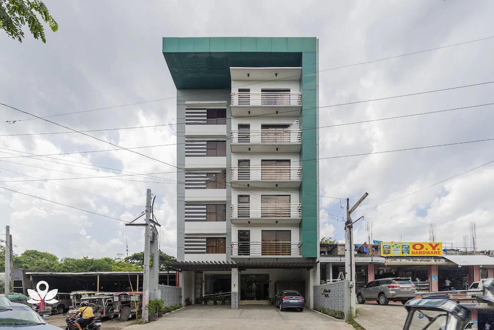 Yellowbell Resort and Hotel