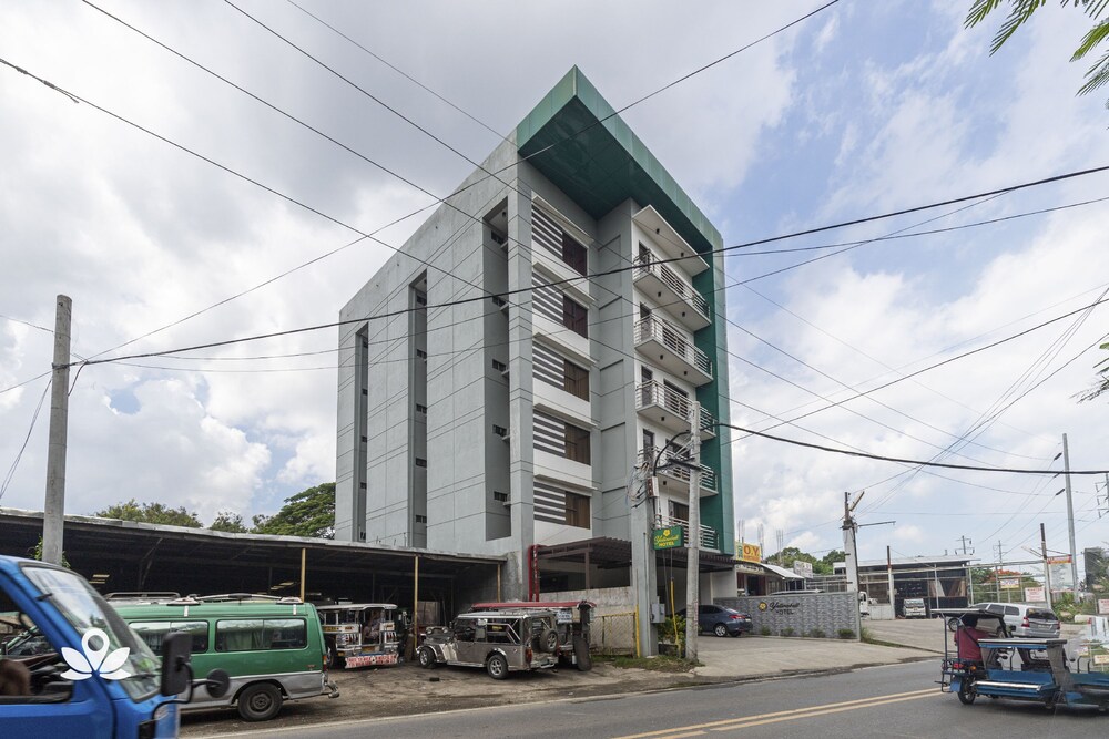 Yellowbell Resort and Hotel