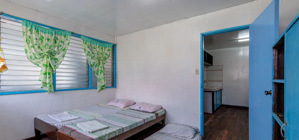 Cesmin Beach Cottages