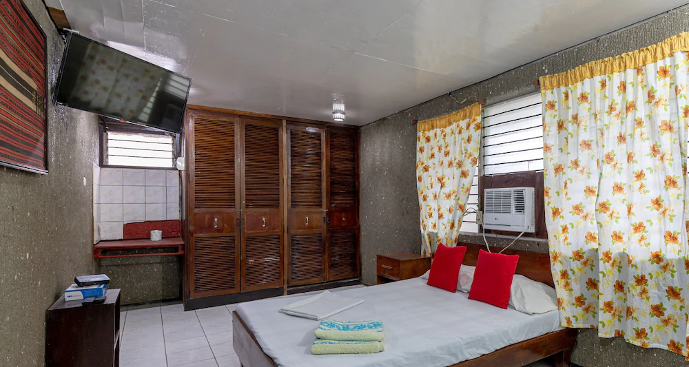 Cesmin Beach Cottages
