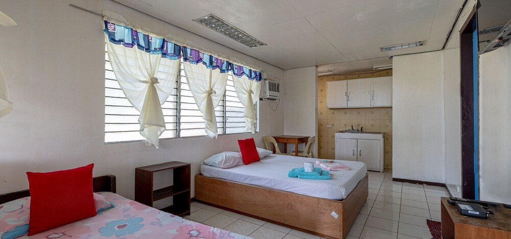 Cesmin Beach Cottages
