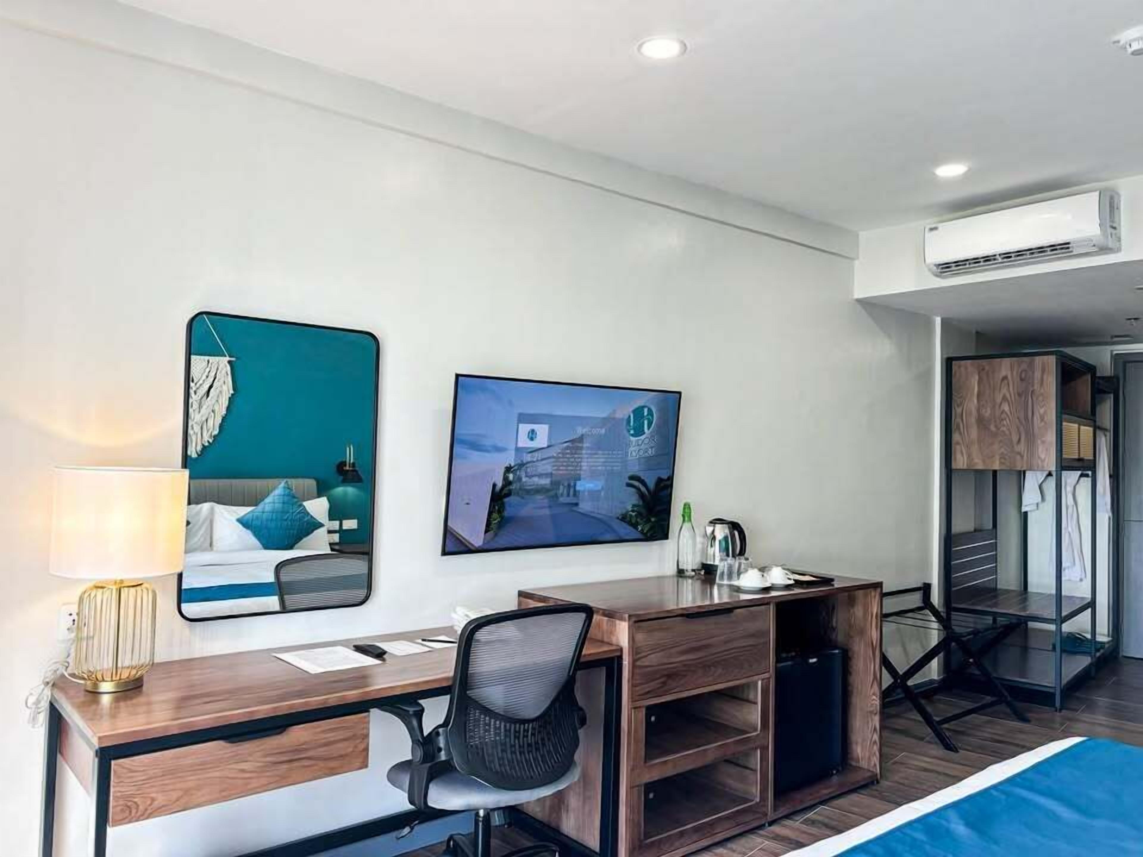 Hudor Resort