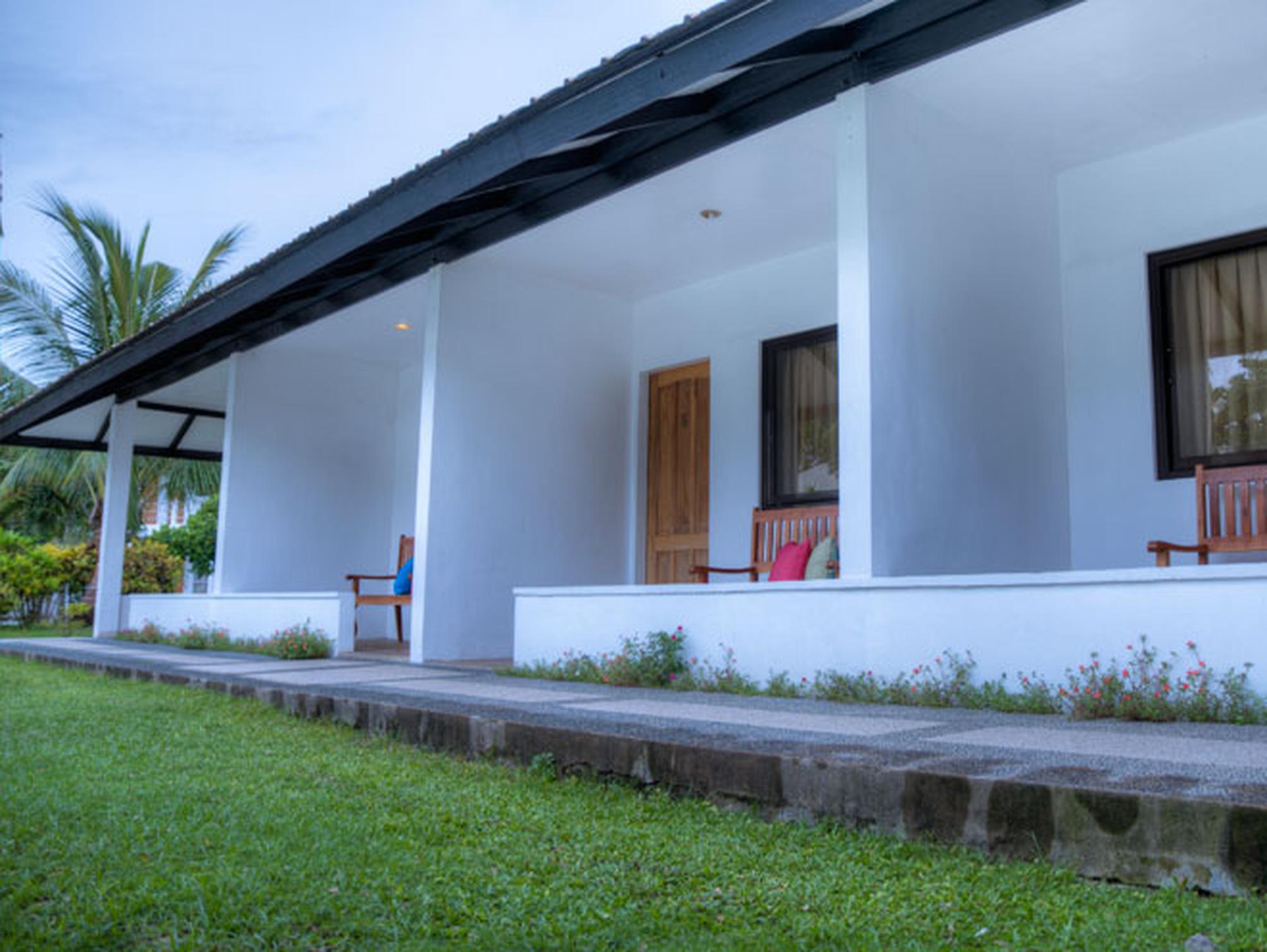 Lacuna Resort