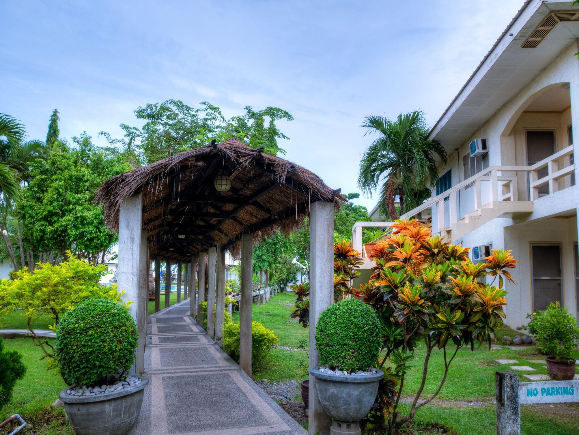 Lacuna Resort