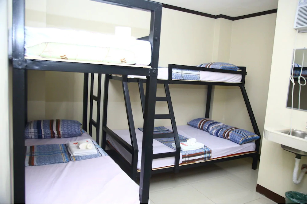 Andrew's Apartelle by OYO Rooms