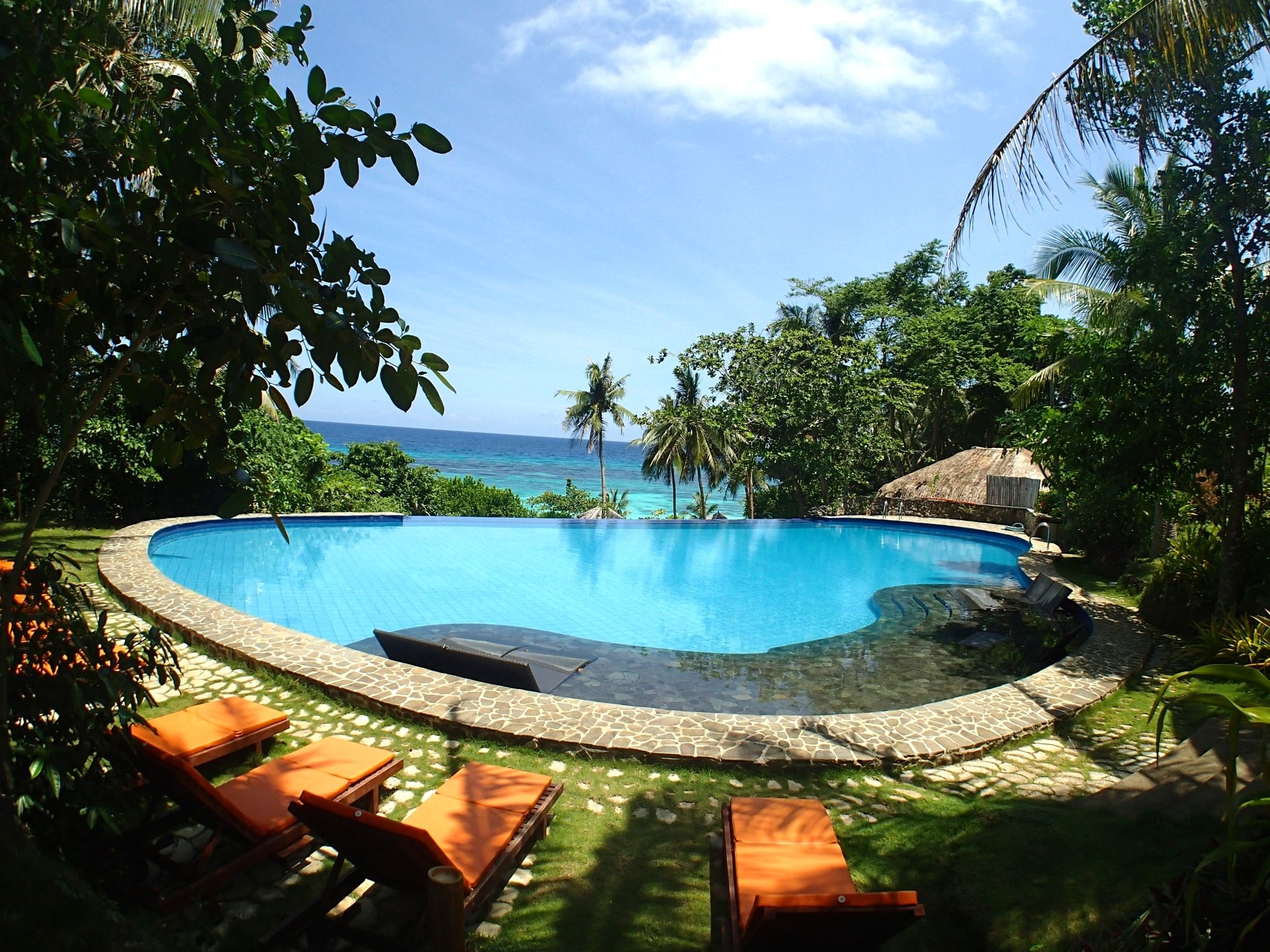 Amun Ini Beach Resort & Spa