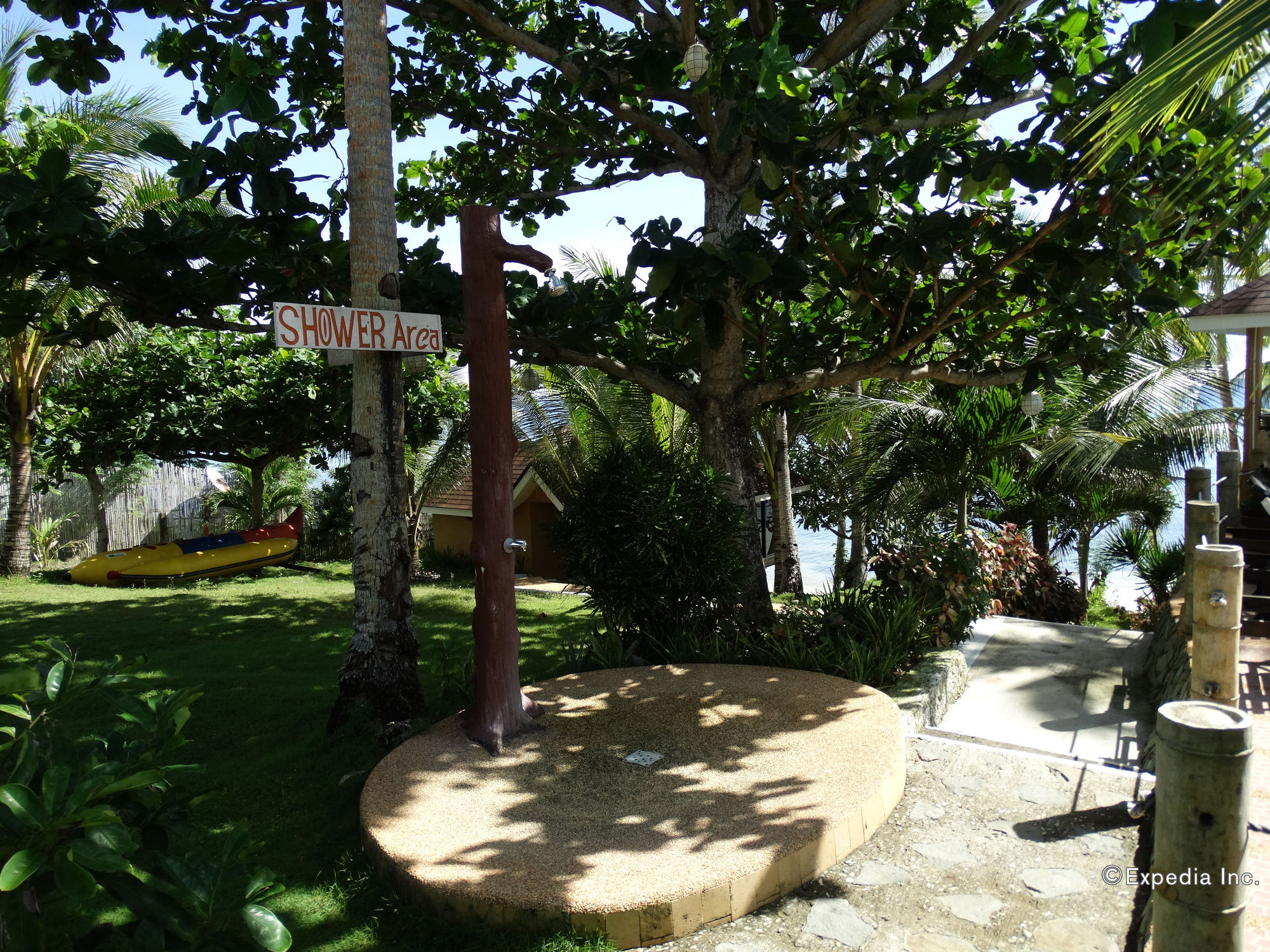 Anda White Beach Resort