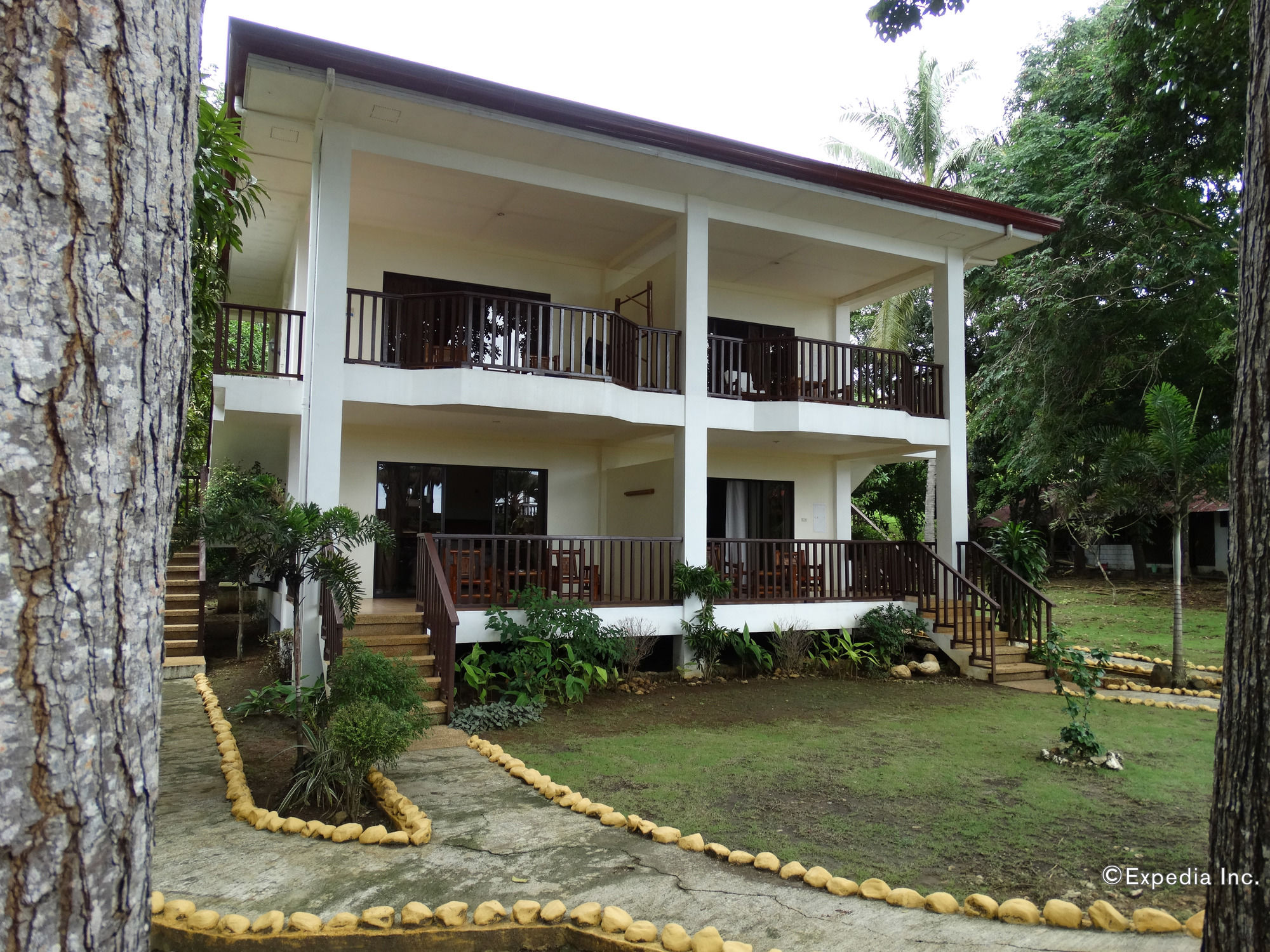 Blue Star Dive & Resort