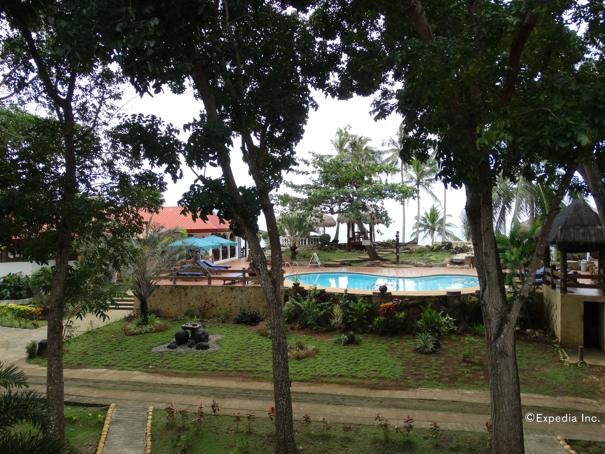 Blue Star Dive & Resort