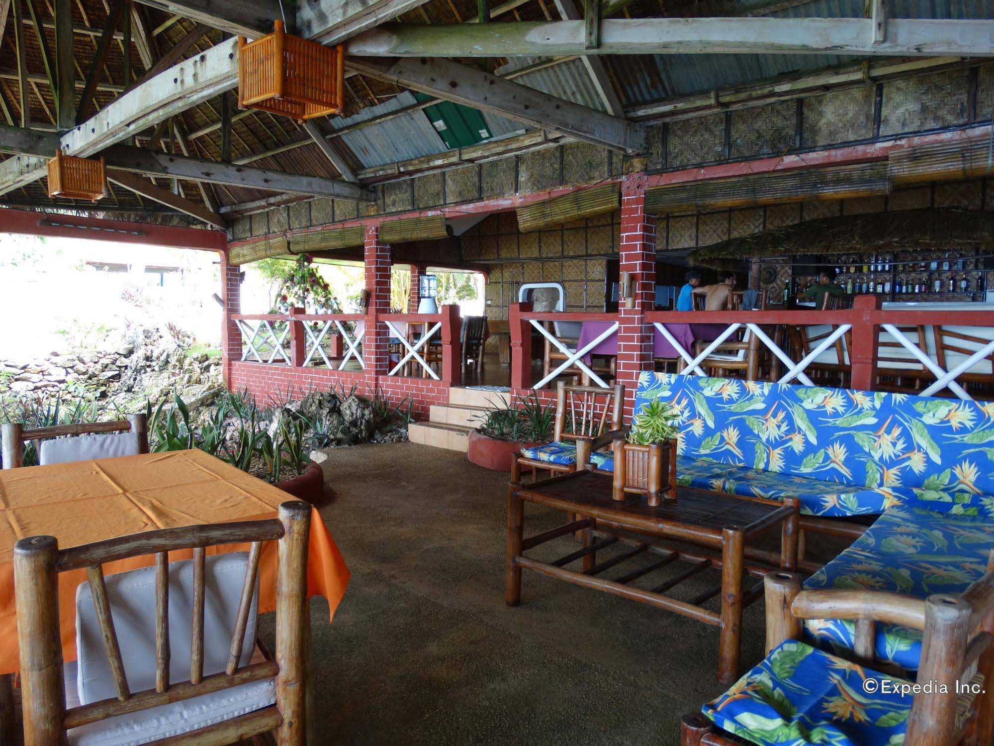 Coco White Beach Resort