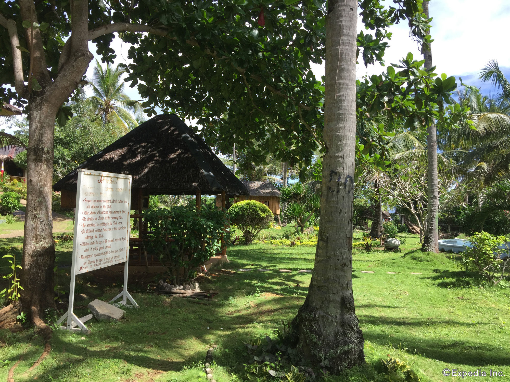 FloWer Beach Resort
