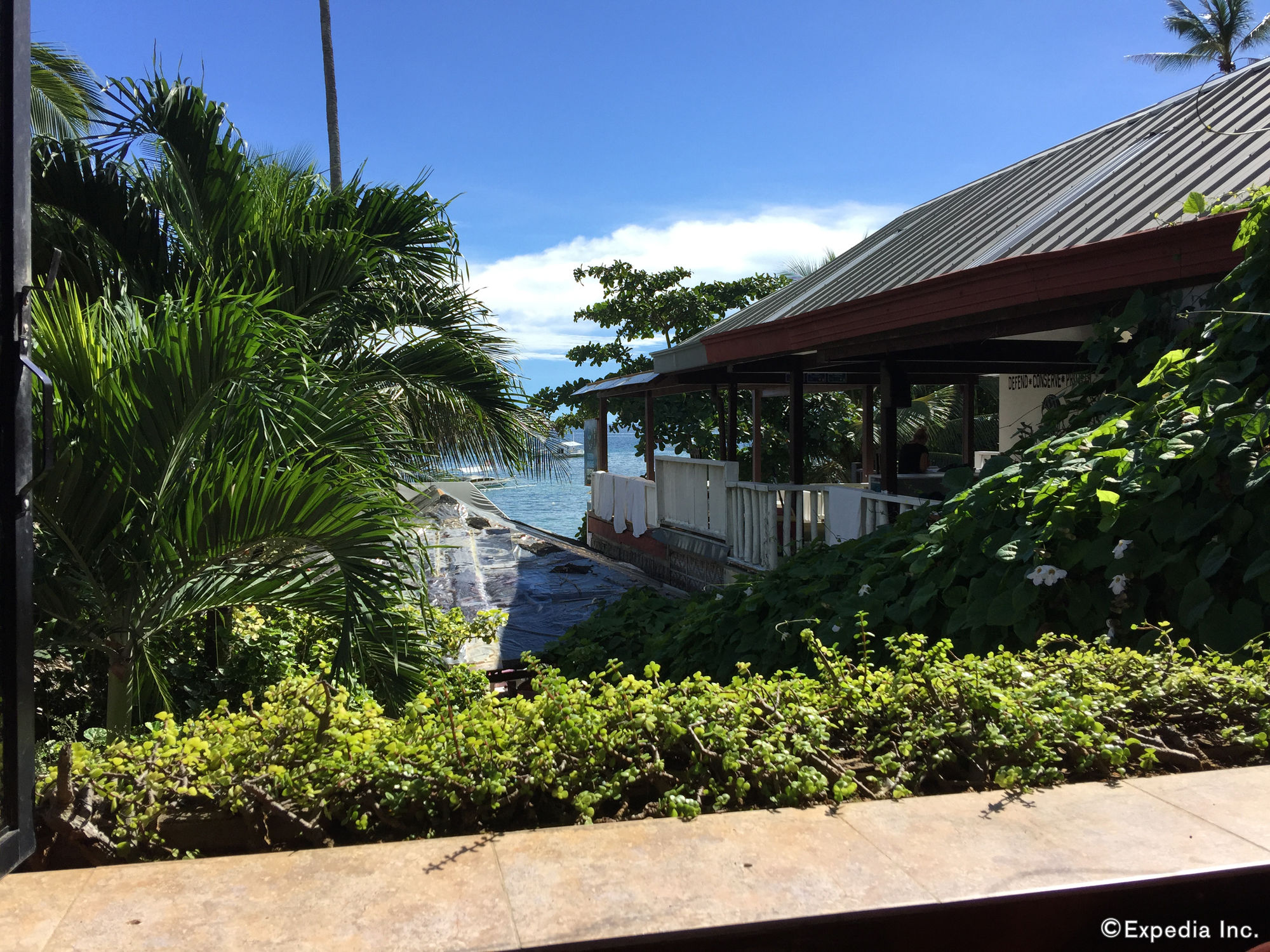 Hayahay Beach Resort
