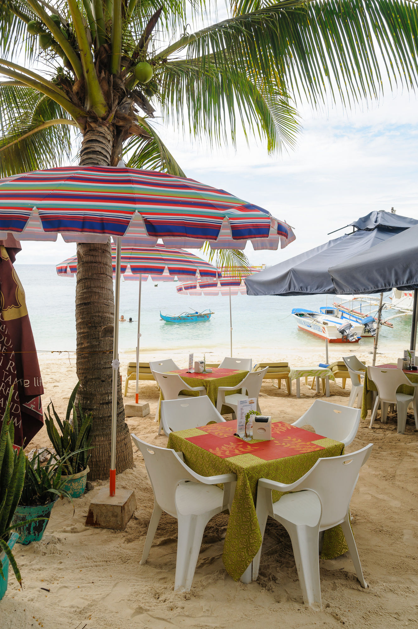 Hayahay Beach Resort