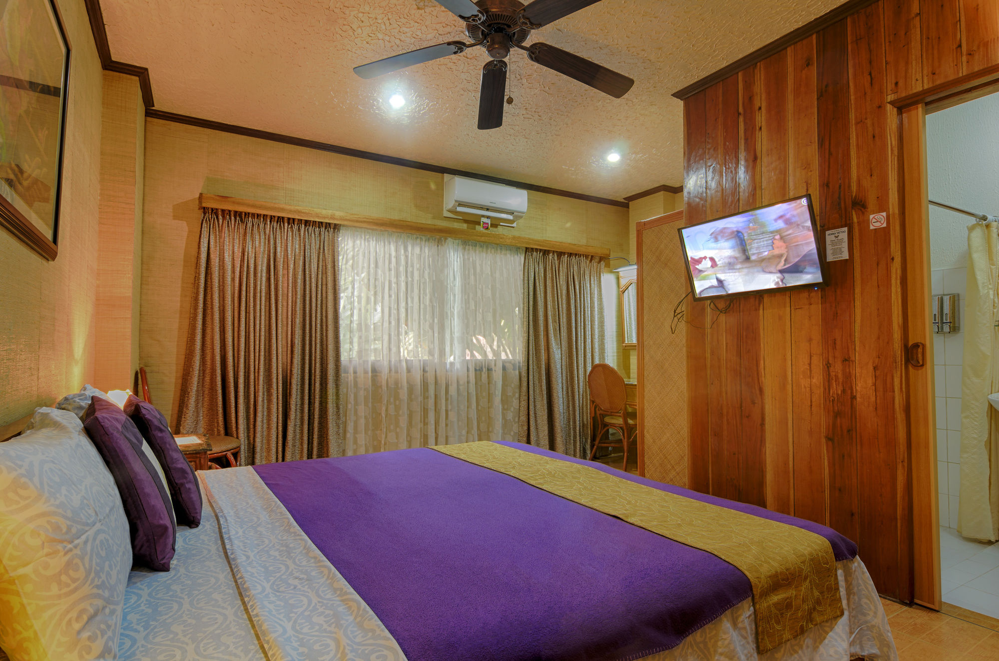 Hayahay Beach Resort