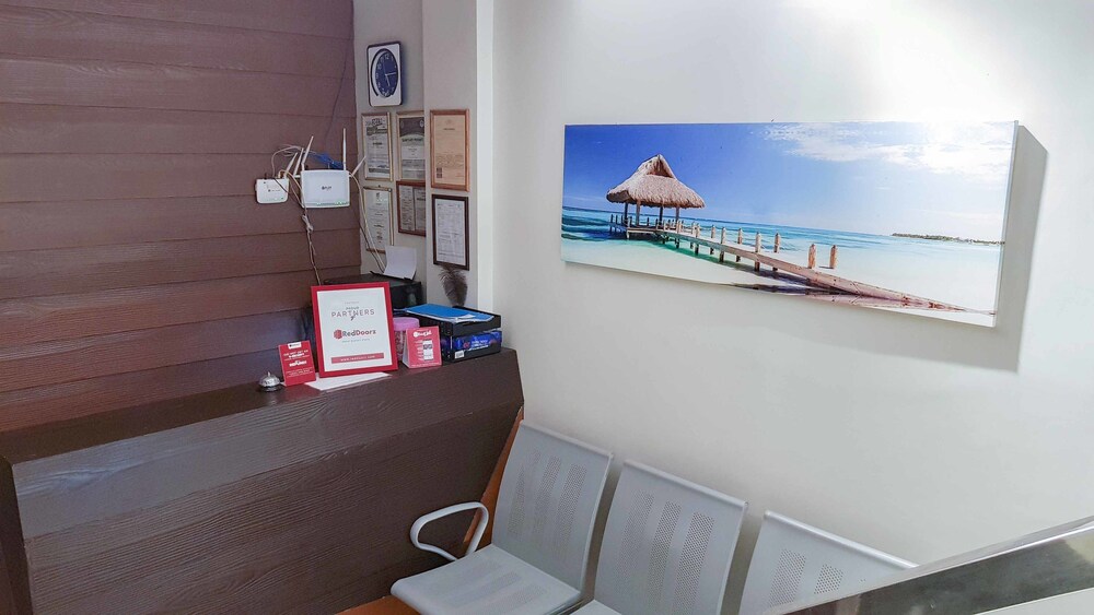 La Panoramica Inn by RedDoorz