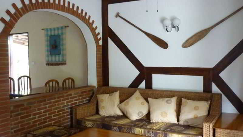 Tip Top Hotel and Resort
