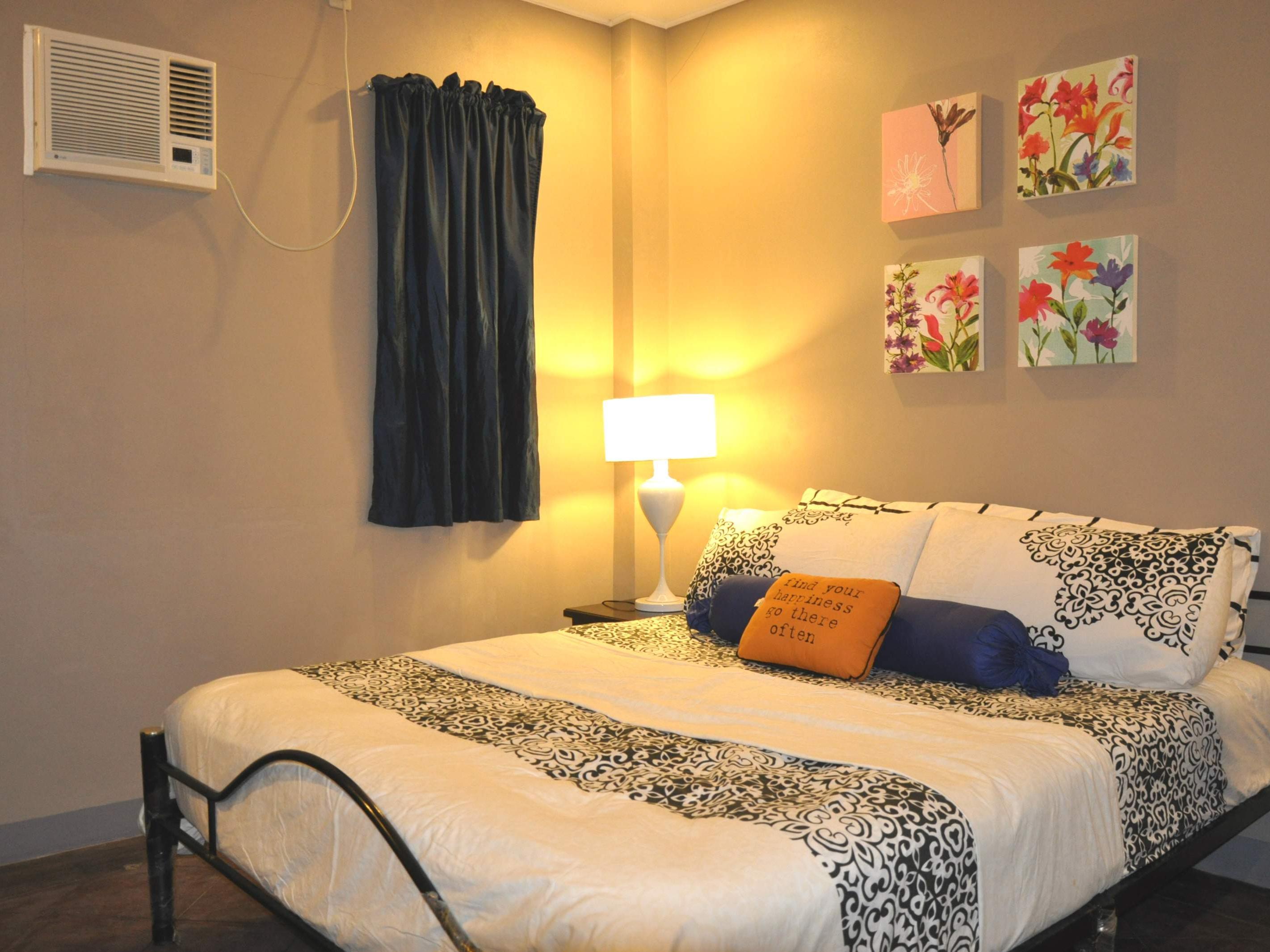 Casa Almarenzo Bed & Breakfast
