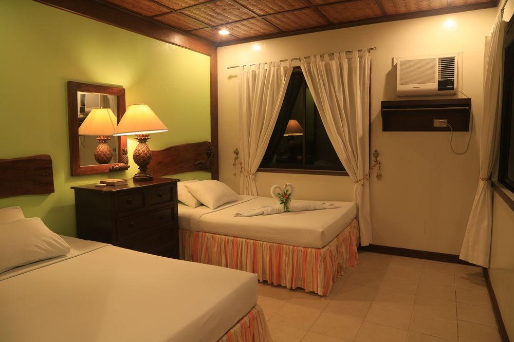 Puerto del Sol Beach Resort and Hotel Club