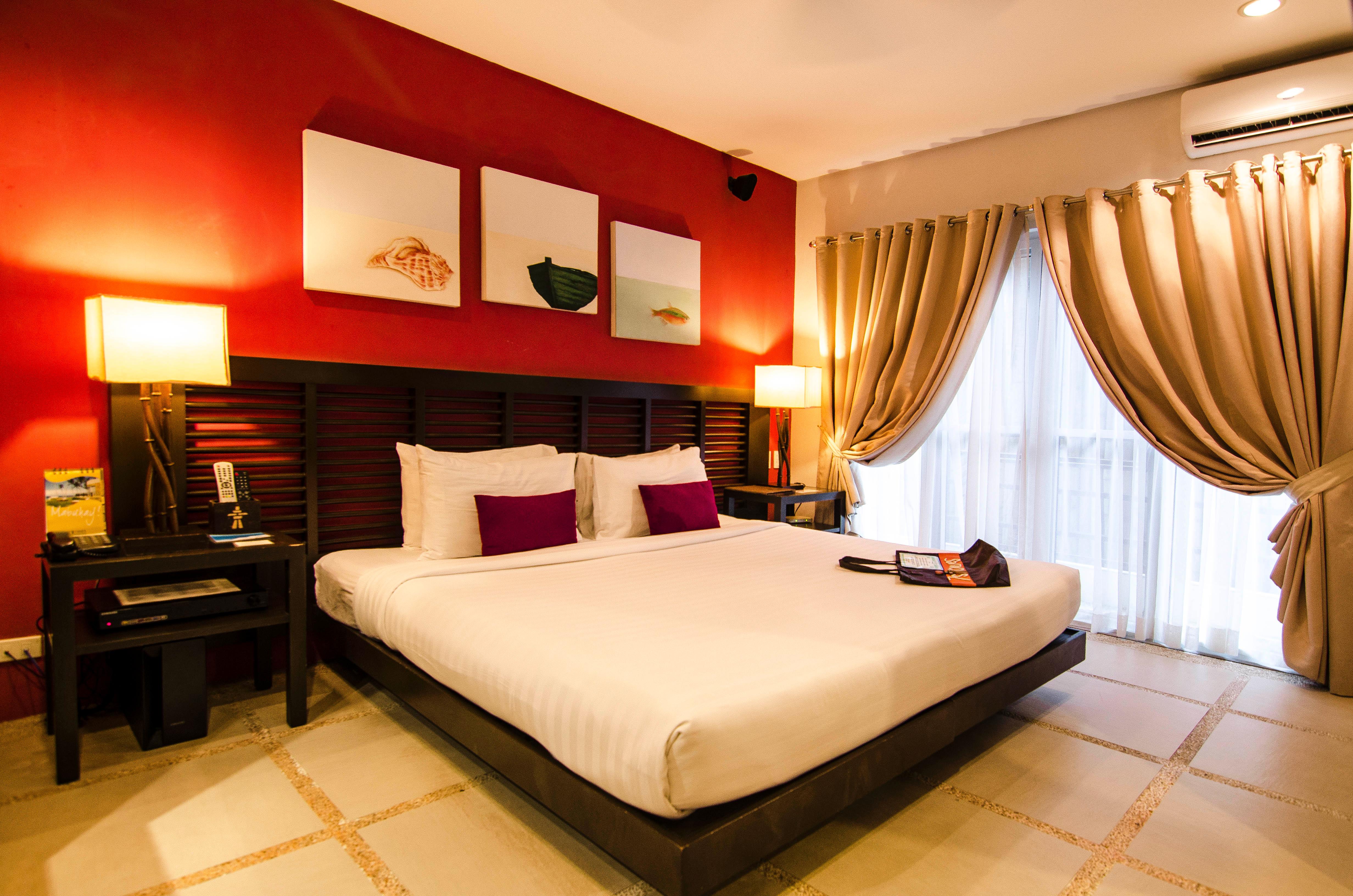 7 Stones Boracay Suites