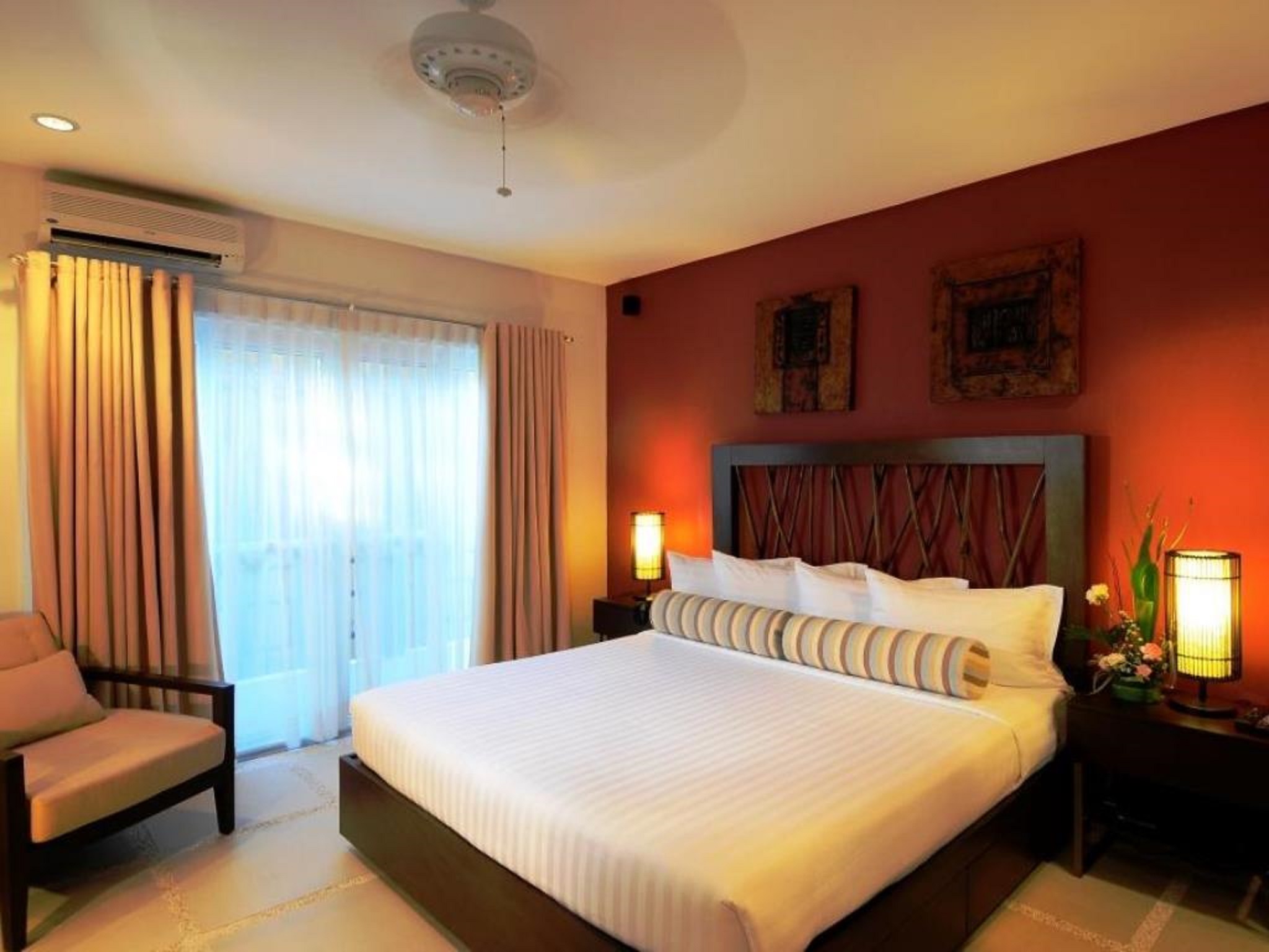 7 Stones Boracay Suites