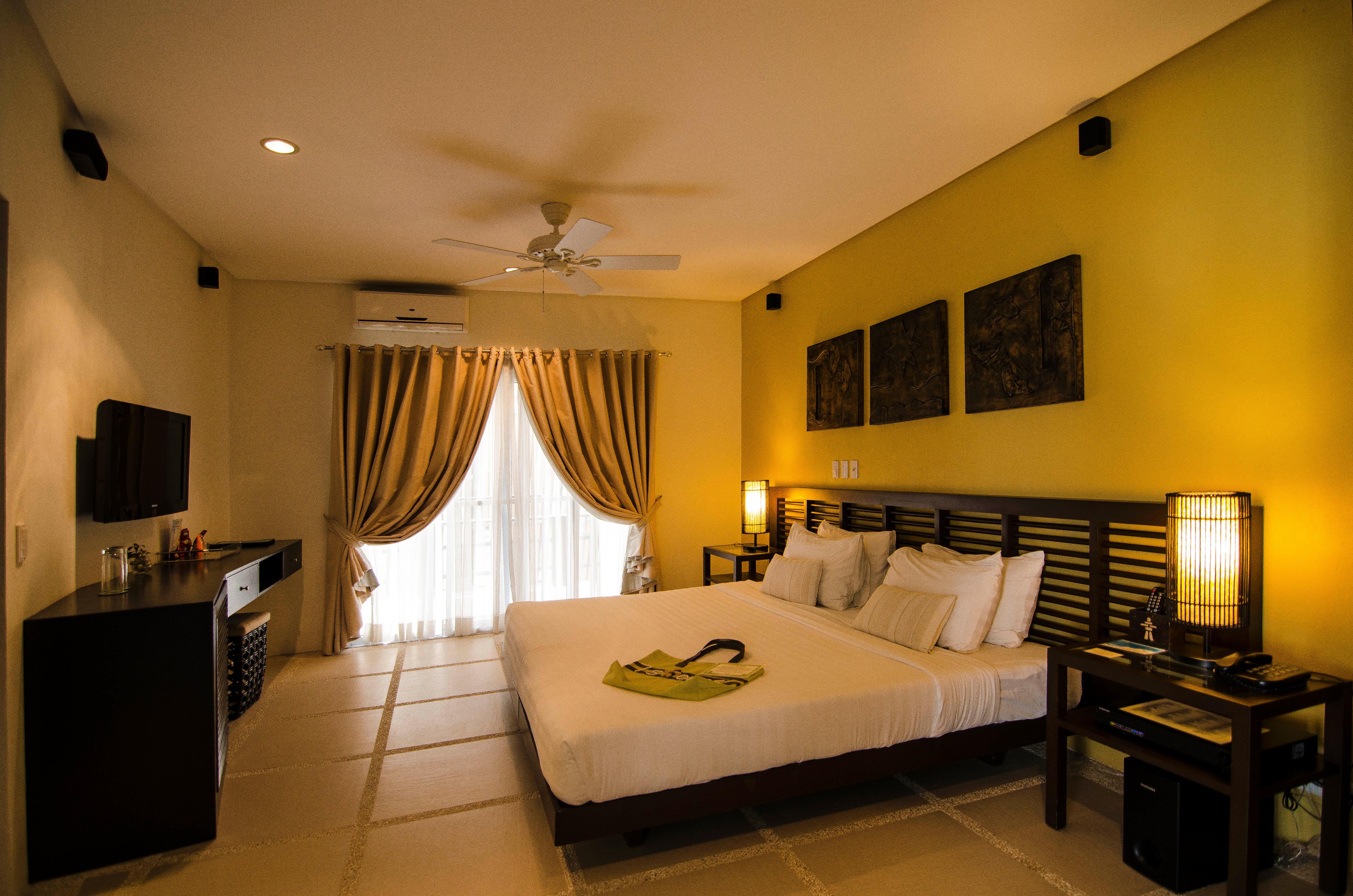 7 Stones Boracay Suites