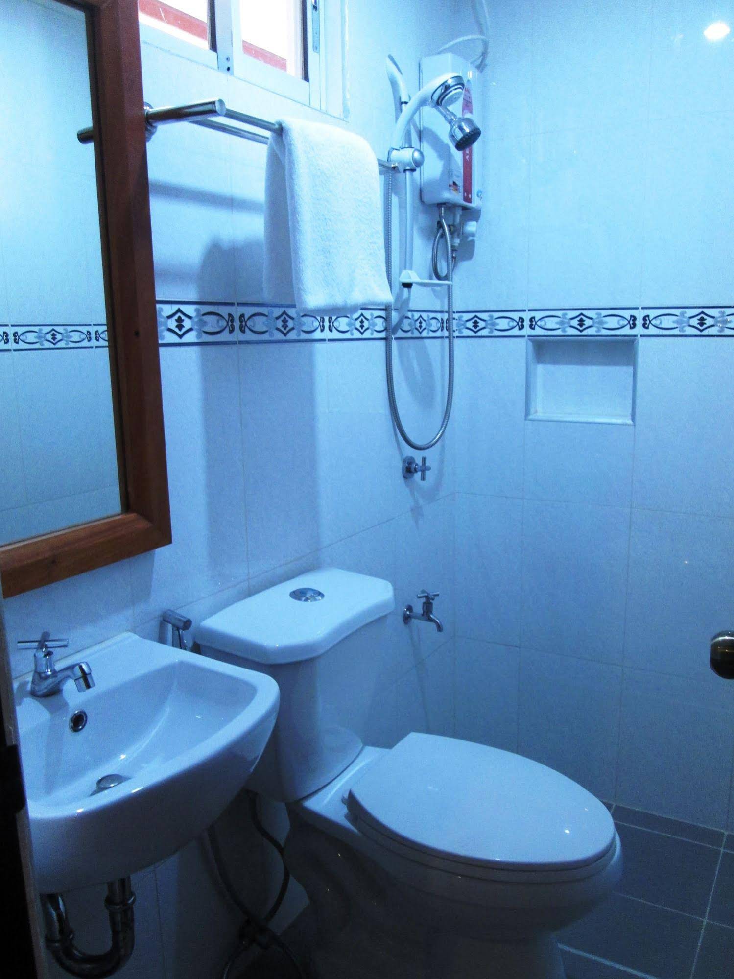 Abozza Resort