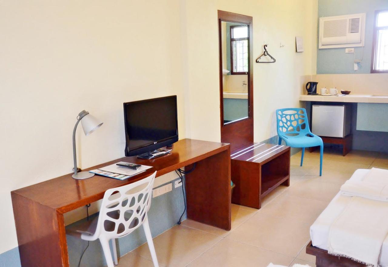 Agos Boracay Rooms + Beds