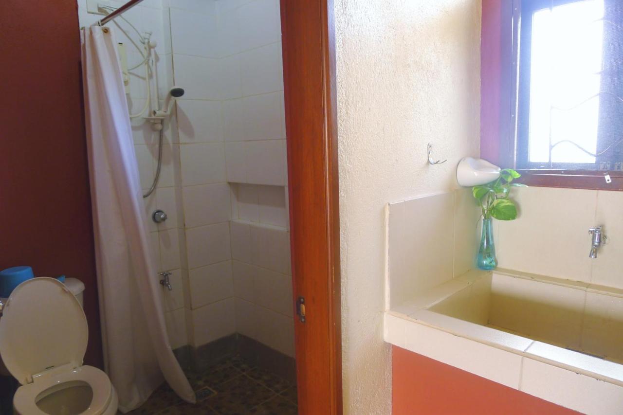 Agos Boracay Rooms + Beds