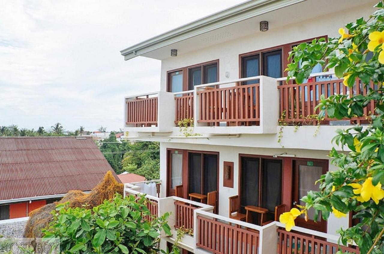 Agos Boracay Rooms + Beds