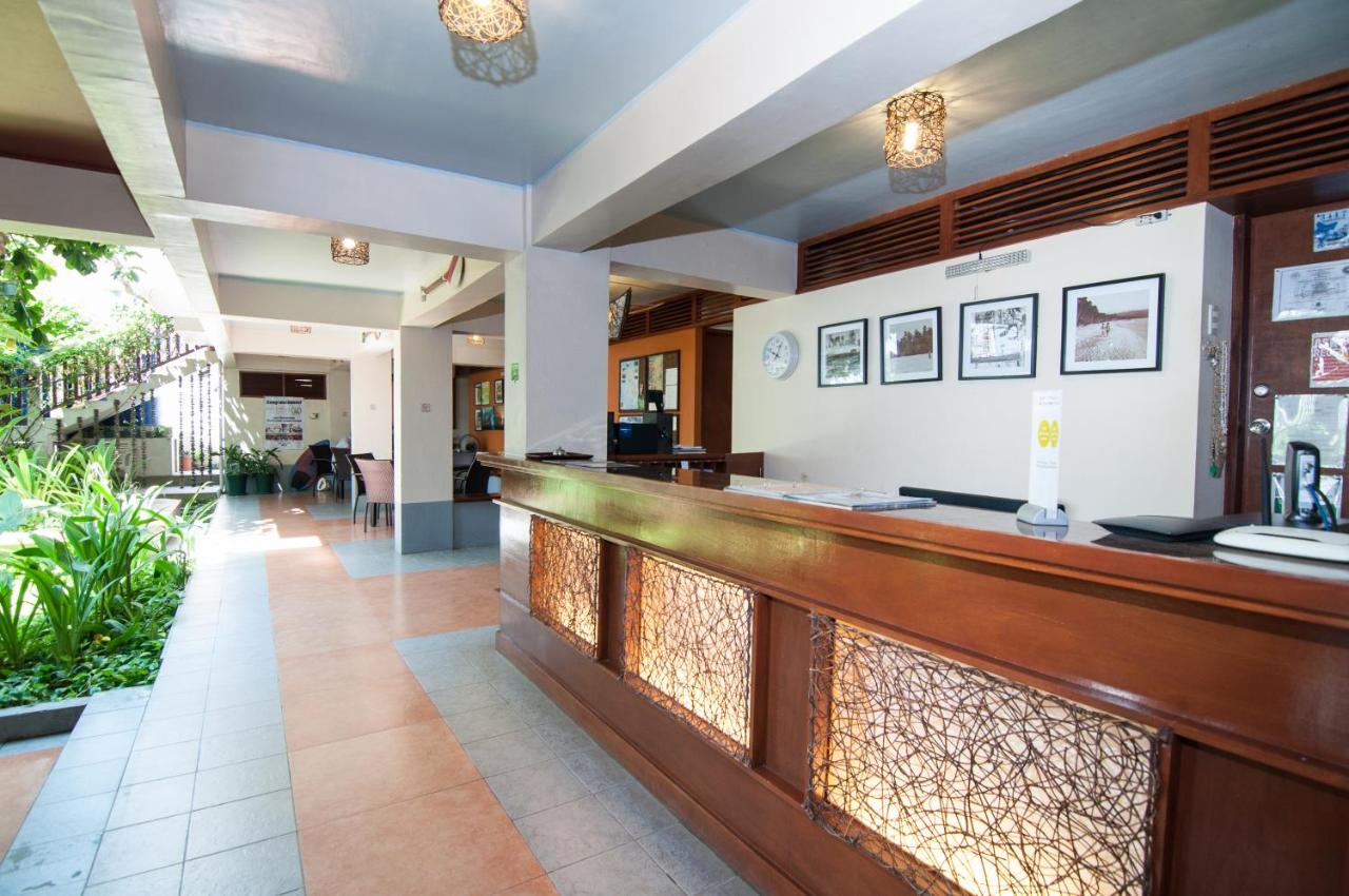 Agos Boracay Rooms + Beds