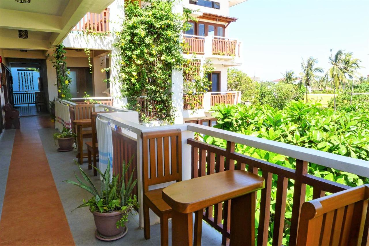 Agos Boracay Rooms + Beds