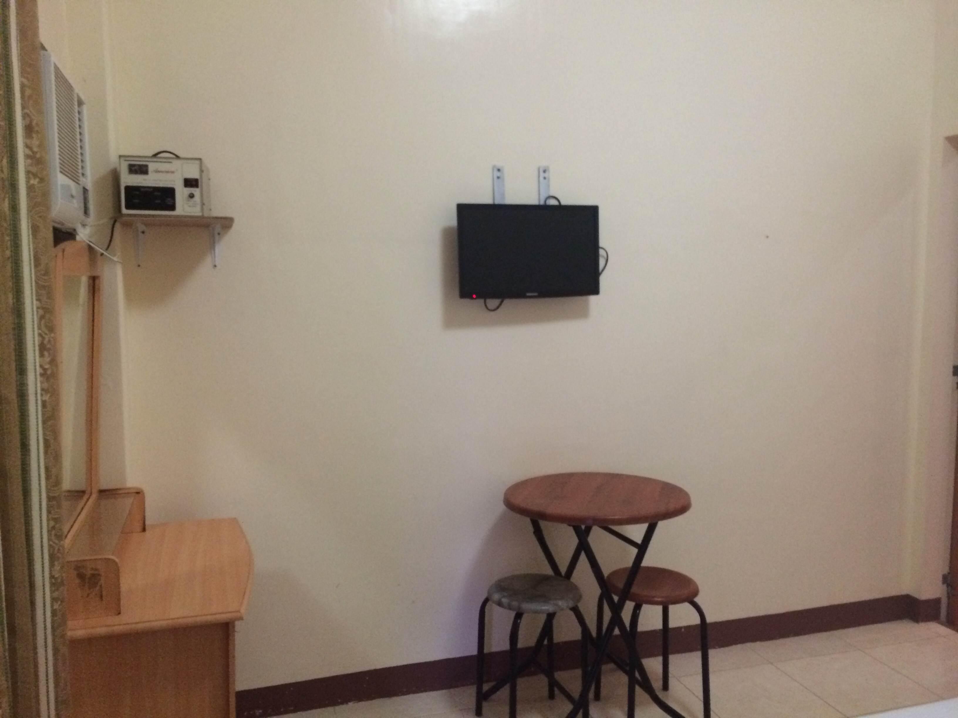 AJ Travellers Inn