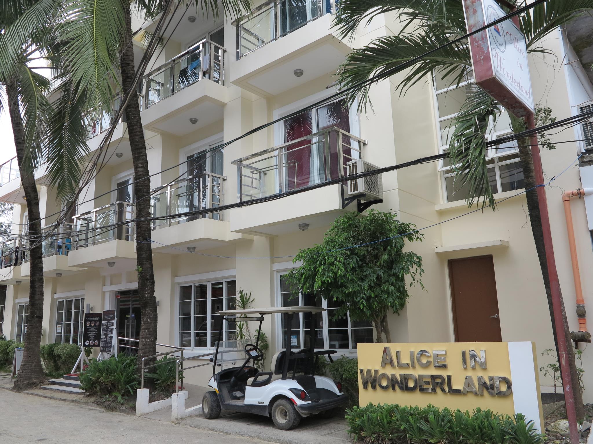 Alice in Wonderland Beach Resort